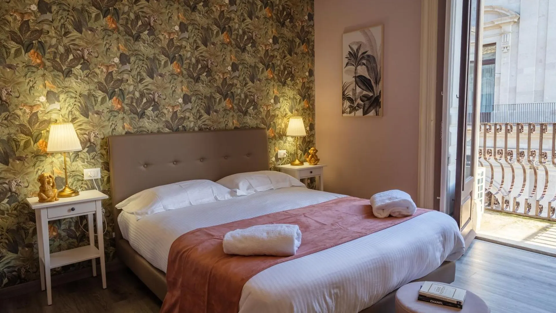 קטאניה Etnea Boutique Hotel
