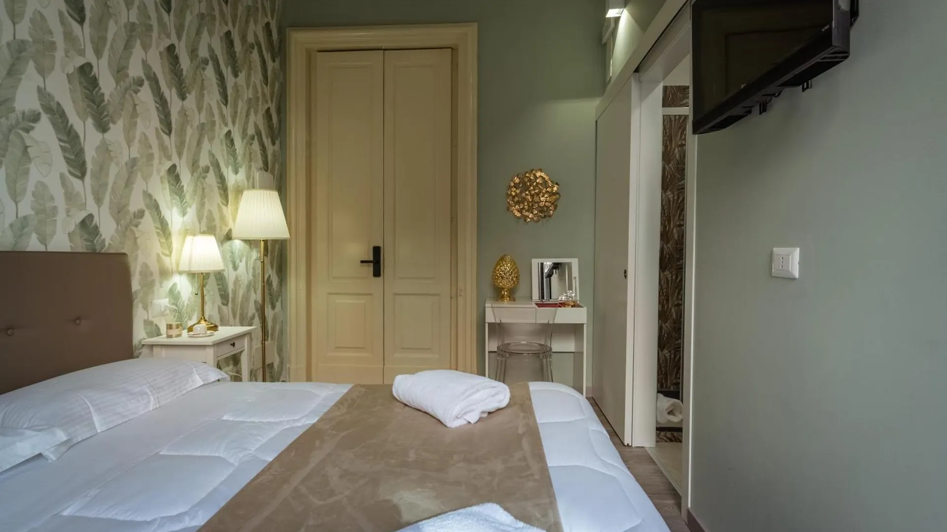 קטאניה Etnea Boutique Hotel 4*,